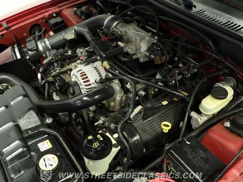 Used 2004 Ford Mustang GT RWD image 31