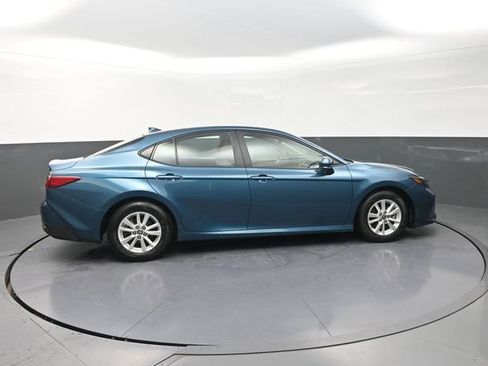 Certified 2025 Toyota Camry LE FWD image 9