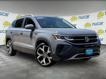 Used 2023 Volkswagen Taos SEL