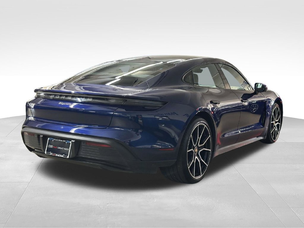 Used 2023 Porsche Taycan RWD image 12