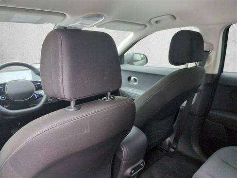 Used 2024 Hyundai Ioniq 5 SEL image 18