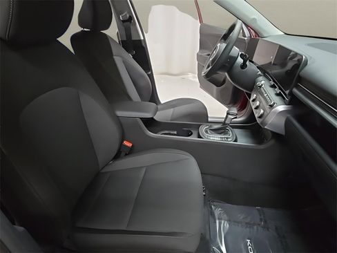 New 2026 Hyundai Kona SE image 20