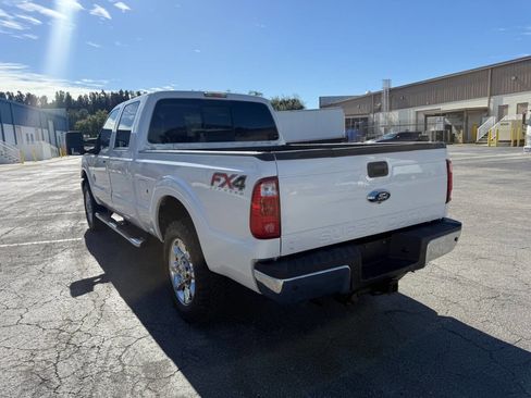 Used 2016 Ford F250 Lariat w/ Lariat Ultimate Package image 10