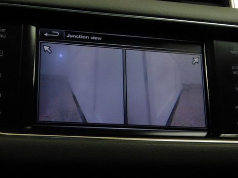 Used 2014 Land Rover Range Rover Sport HSE image 52