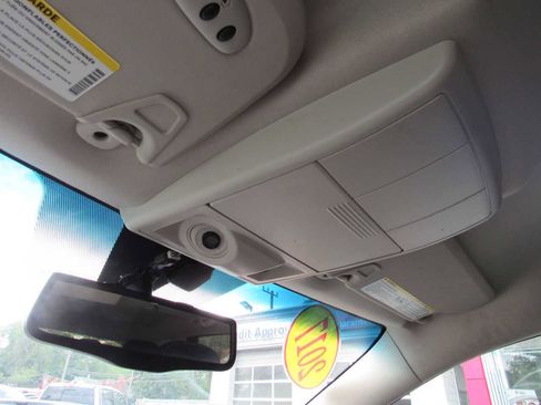 Used 2017 Dodge Journey GT w/ Flexible Seating Group image 19