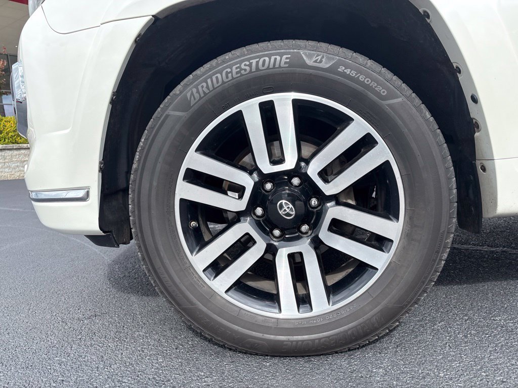 Used 2014 Toyota 4Runner Limited AWD/4WD image 11