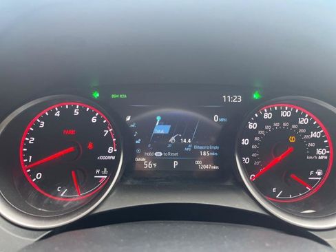 Used 2023 Toyota Camry XSE image 28