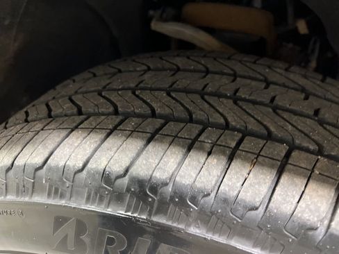 Used 2024 Chevrolet Silverado 1500 Custom image 38