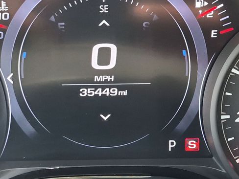 Used 2019 Chevrolet Camaro SS RWD image 22