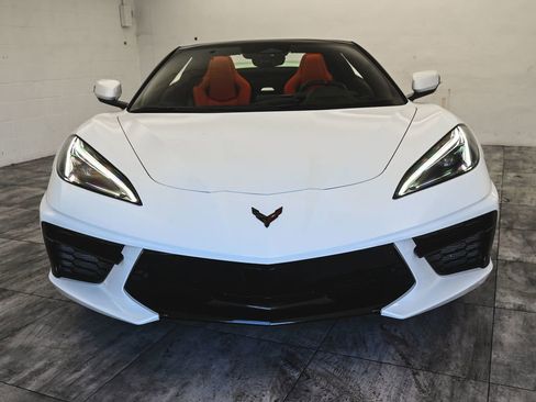 Used 2024 Chevrolet Corvette Stingray Convertible w/ 1LT RWD image 2