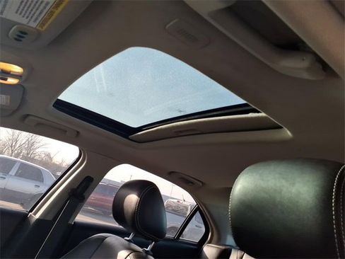 Used 2011 Ford Fusion SEL w/ 302A Rapid Spec Order Code image 14