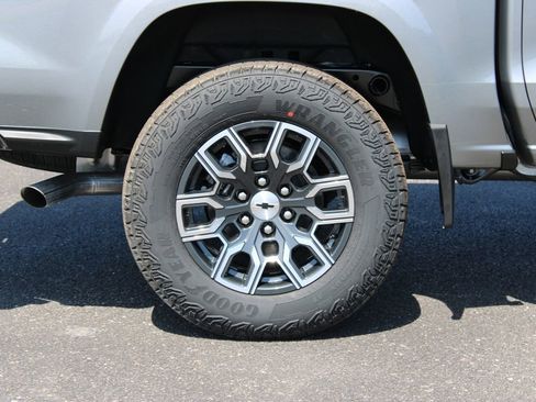 New 2026 Chevrolet Colorado Z71 AWD/4WD image 13