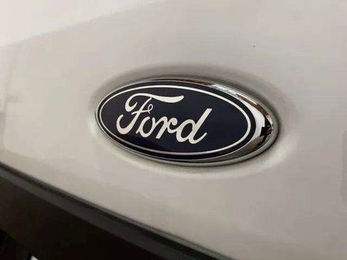 Used 2024 Ford Transit 250 Low Roof w/ Exterior Upgrade Package image 76