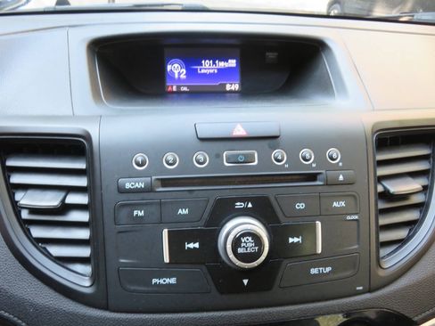Used 2015 Honda CR-V LX image 17