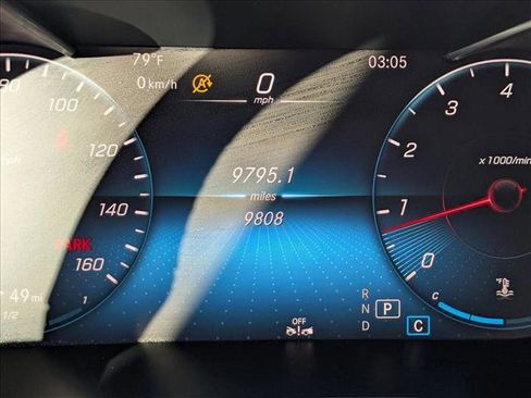 Used 2023 Mercedes-Benz GLC 300 4MATIC Coupe image 12