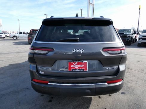 Used 2022 Jeep Grand Cherokee L Limited image 6