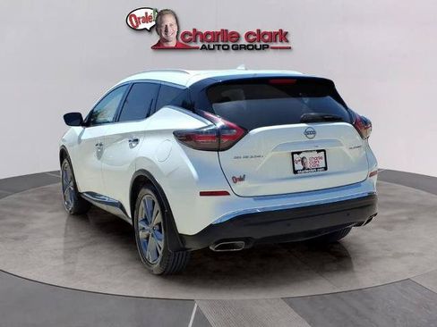 Certified 2023 Nissan Murano Platinum w/ Cargo Package FWD image 3