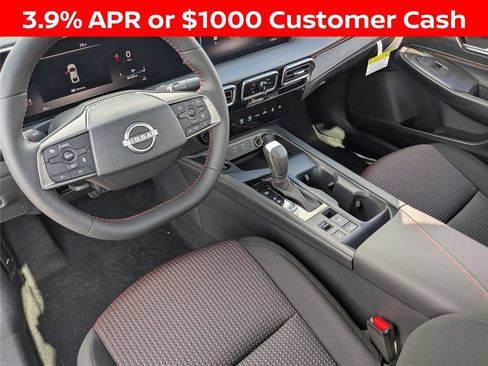 New 2026 Nissan Sentra SR w/ Floor Mat Package FWD image 10