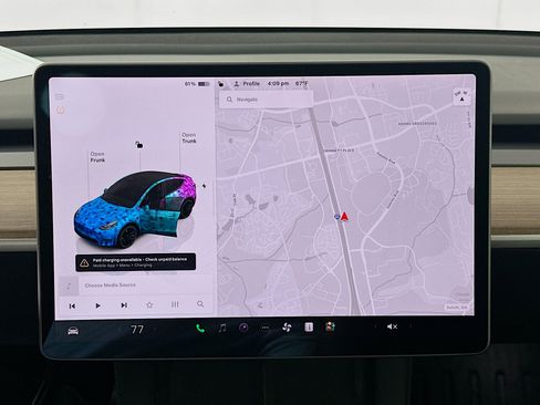 Used 2023 Tesla Model Y Performance image 21