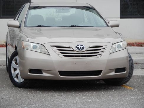 Used 2007 Toyota Camry LE image 5