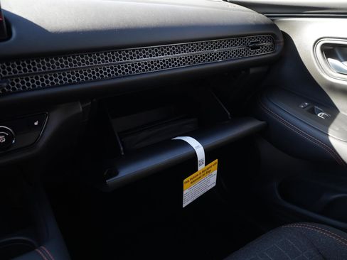 New 2026 Honda HR-V Sport image 27