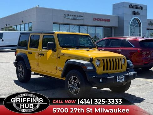 Used 2019 Jeep Wrangler Unlimited Sport S AWD/4WD image 1