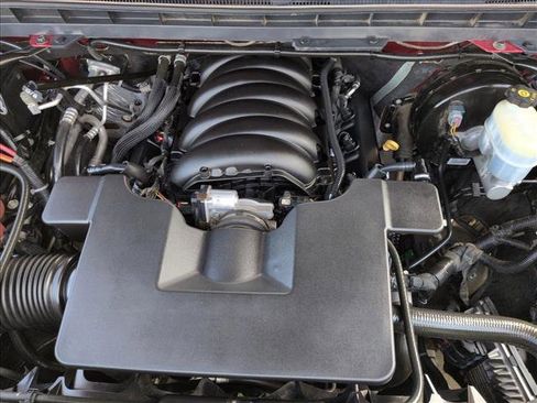 Used 2018 Chevrolet Silverado 1500 LT w/ All Star Edition image 7