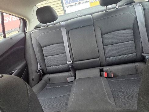 Used 2016 Chevrolet Cruze LT w/ Convenience Package image 28