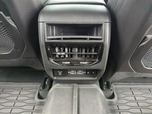 Used 2025 Jeep Grand Cherokee Limited 4xe image 19