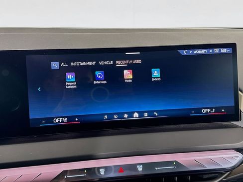 Used 2025 BMW X3 xDrive30i AWD/4WD image 33