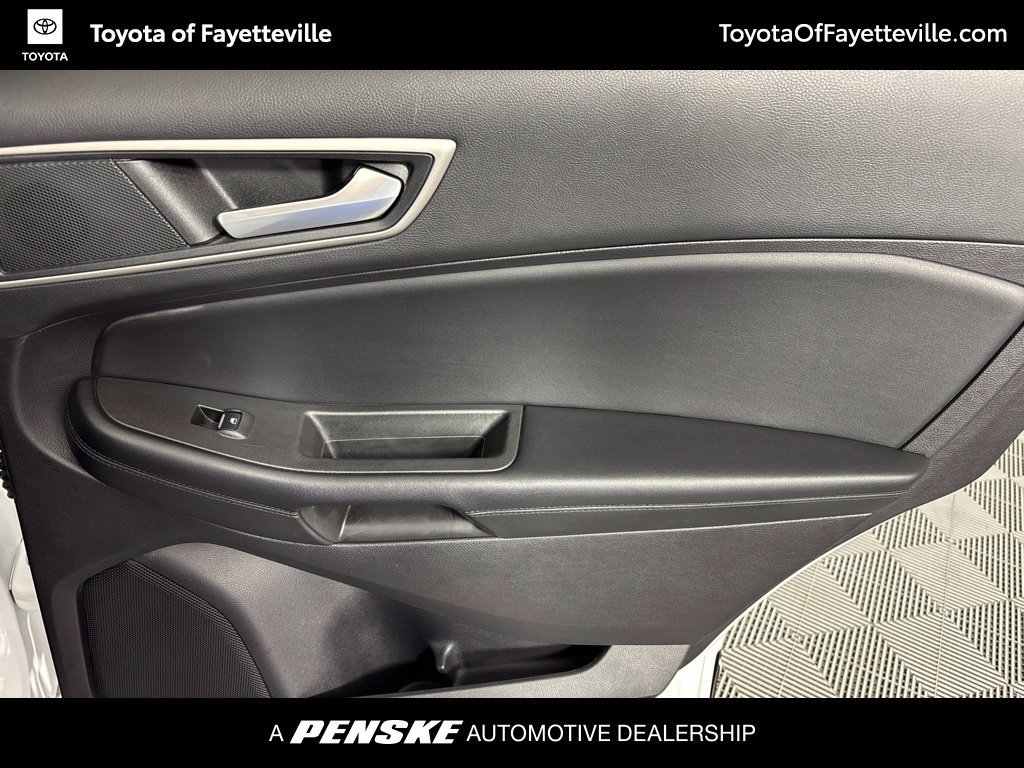 Used 2022 Ford Edge SEL AWD/4WD image 19