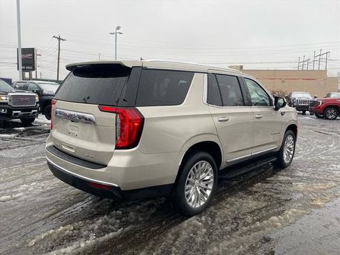 Used 2023 GMC Yukon SLT image 5
