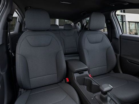 New 2026 Kia K4 LXS image 16