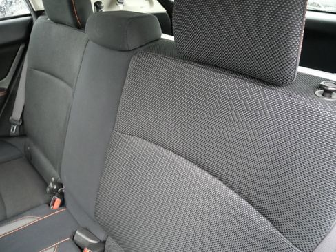 Used 2017 Subaru Crosstrek 2.0i Premium w/ Moonroof Package AWD/4WD image 25