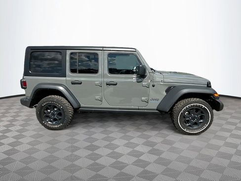 Used 2023 Jeep Wrangler Unlimited w/ Cold Weather Group AWD/4WD image 5