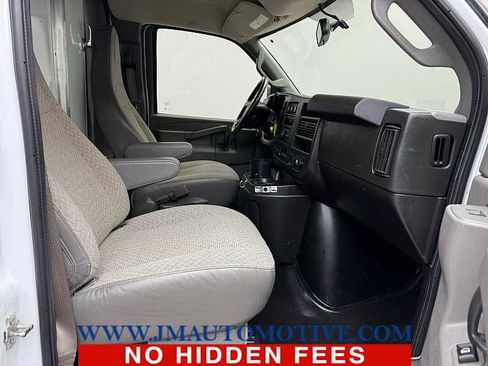 Used 2021 Chevrolet Express 3500 w/ Power Convenience Package image 17