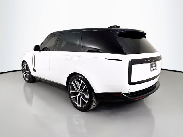 Used 2023 Land Rover Range Rover SE AWD/4WD image 7