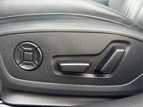 Used 2024 Audi A6 Premium Plus AWD/4WD image 18