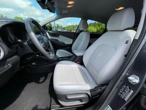 Used 2022 Hyundai Kona SEL FWD image 28