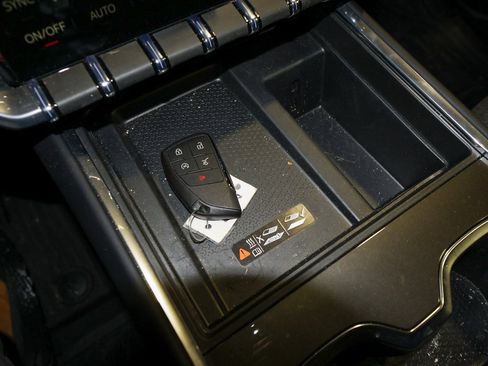 New 2026 GMC Acadia Elevation w/ LPO, Floor Liner Package image 24