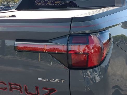 Used 2023 Hyundai Santa Cruz Night image 11