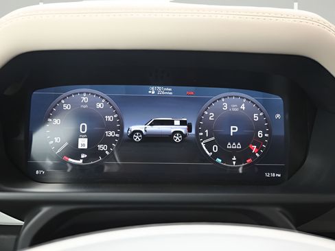 Used 2020 Land Rover Defender 110 SE AWD/4WD image 16