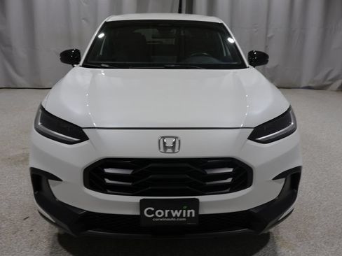 Used 2023 Honda HR-V Sport image 8