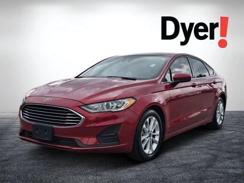 Used 2020 Ford Fusion SE FWD image 8