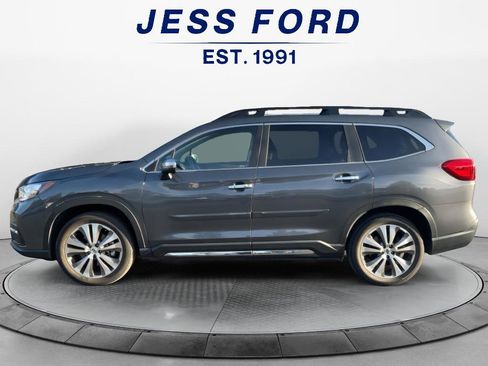 Used 2022 Subaru Ascent Touring image 2