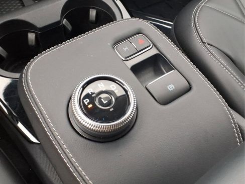 Used 2023 Ford Mustang Mach-E Select image 9