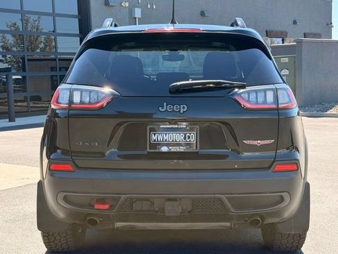 Used 2022 Jeep Cherokee Trailhawk w/ Sun & Sound Group AWD/4WD image 6