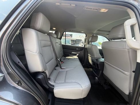 Used 2023 Toyota Sequoia SR5 w/ SR5 Premium Package AWD/4WD image 21