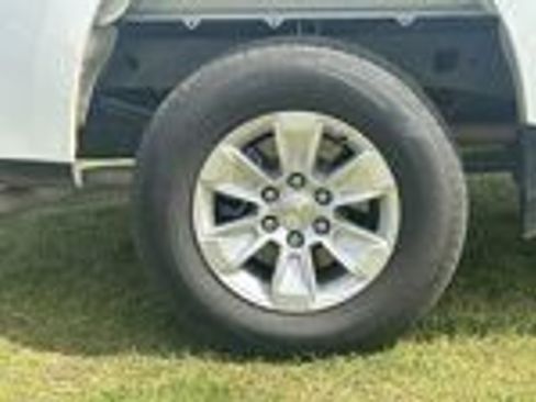 Used 2025 Chevrolet Silverado 1500 LT RWD image 21