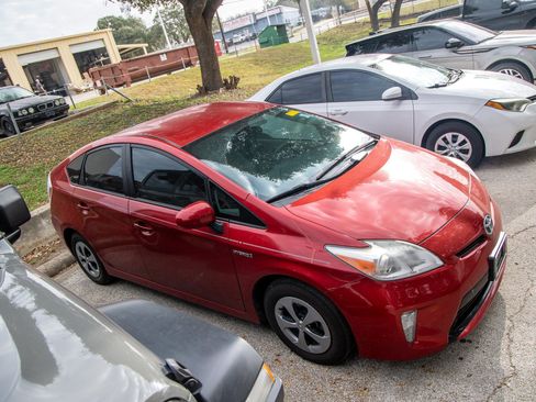 Used 2012 Toyota Prius Four image 7